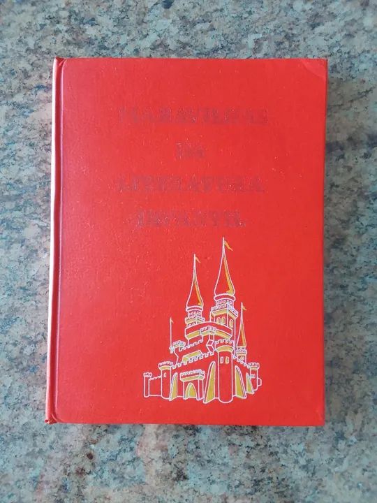 Livros de literatura infantil - 4 volumes - Foto 2