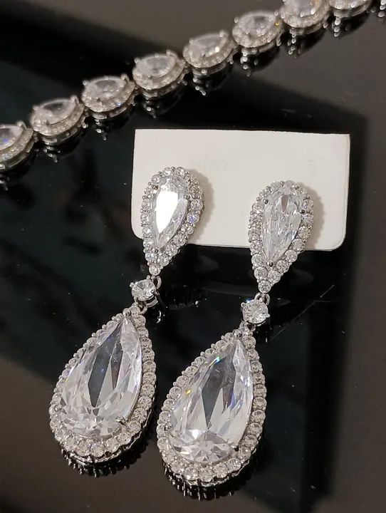 Kit de Noiva - (Tiara, Pulseira e Brincos) - Foto 4
