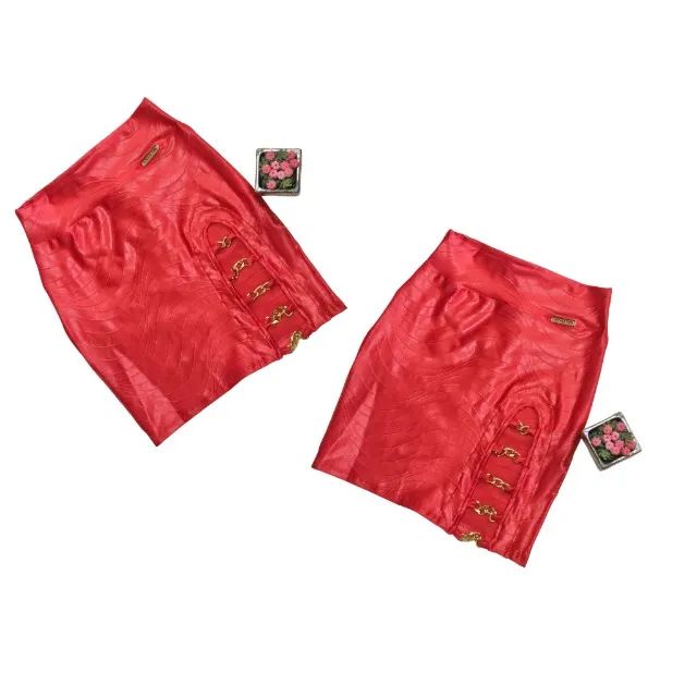 Sereia da Terra Saia Correntes Douradas Balada Moda Vermelho - Foto 3