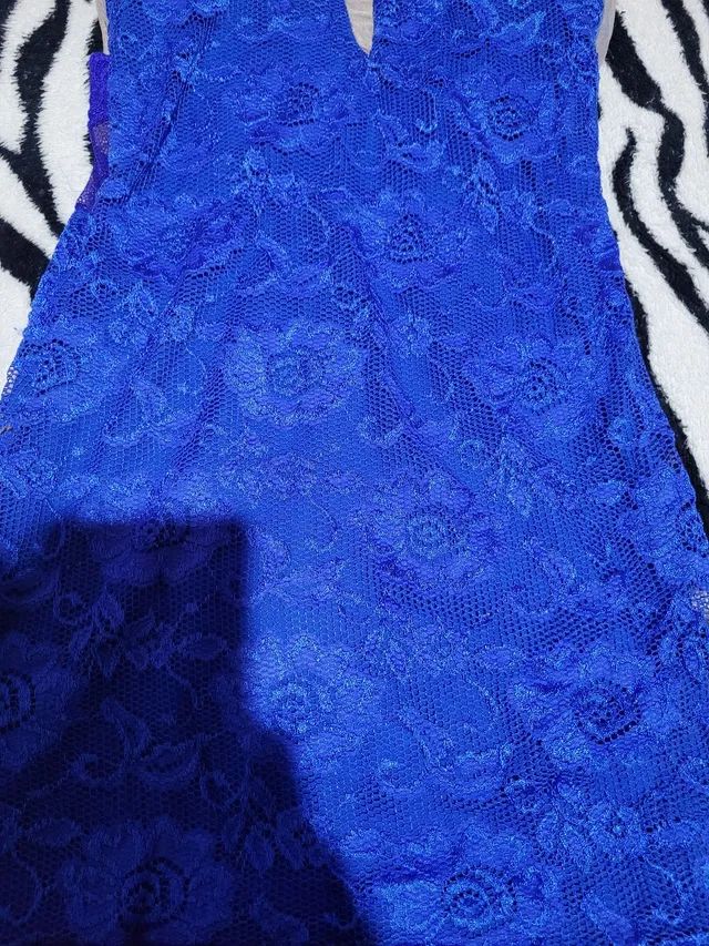 Vestido azul de renda - Foto 2