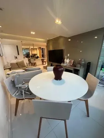 Apartamento a venda na asa norte