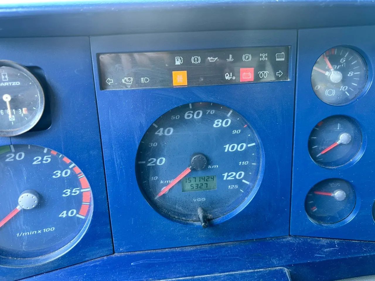 VW 23.210 BASCULANTE TRUCK  - Foto 12