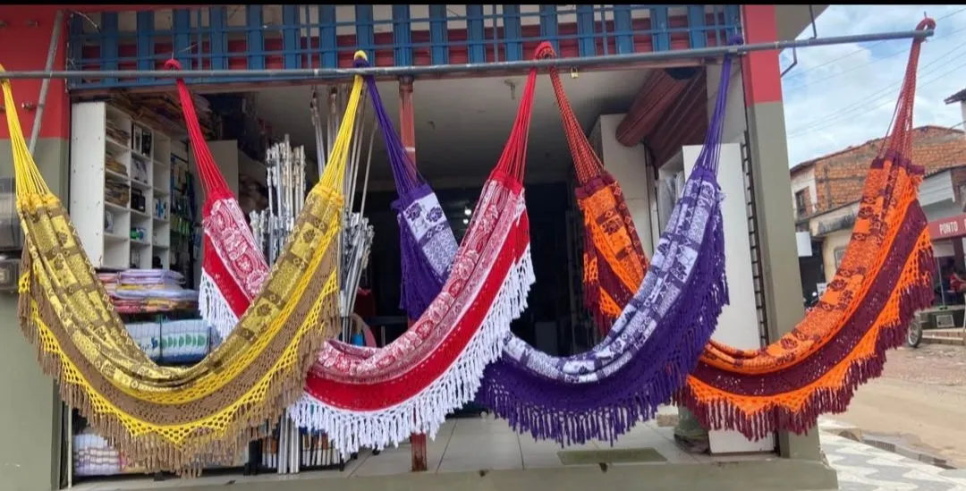 Redes de Descanso Artesanais Lindas e Coloridas