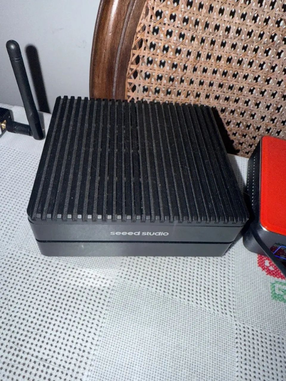 seeed studio NVIDIA Jetson Orin NX 16GB (reComputer J4012) Servidor de Inte