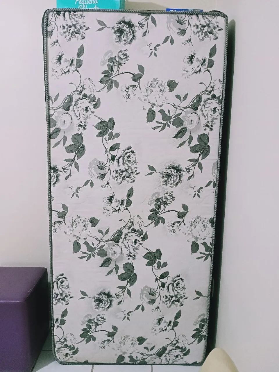 Cama box solteiro Floral