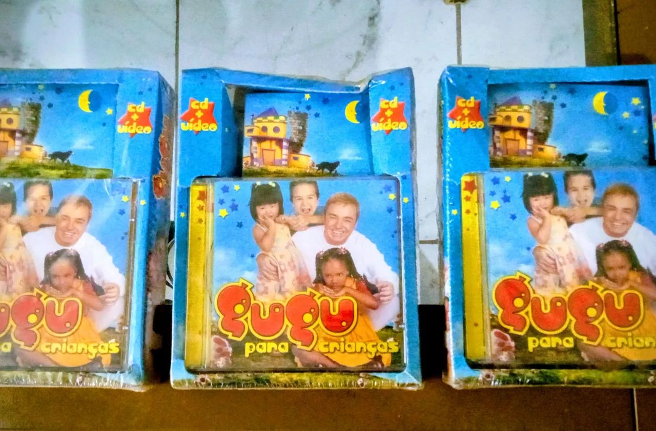 400 Kit Gugu CD e VHS