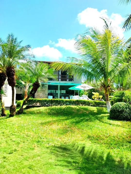 Casa com piscina com área verde - Foto 2