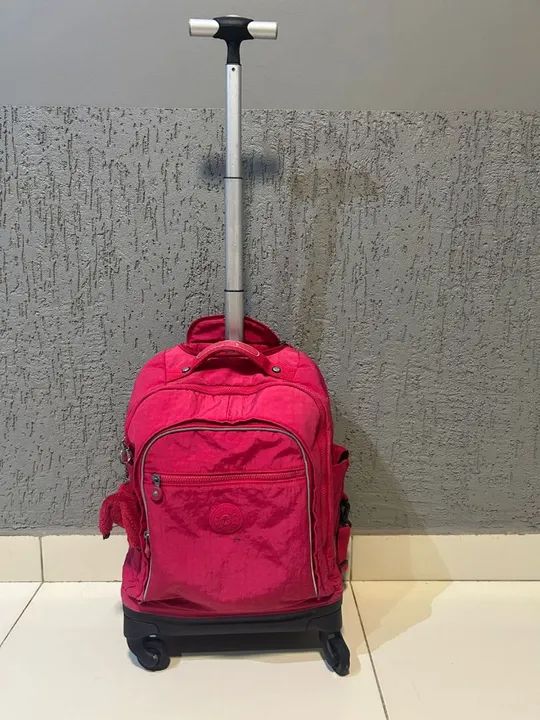 Mochila de rodinhas rosa Kipling *