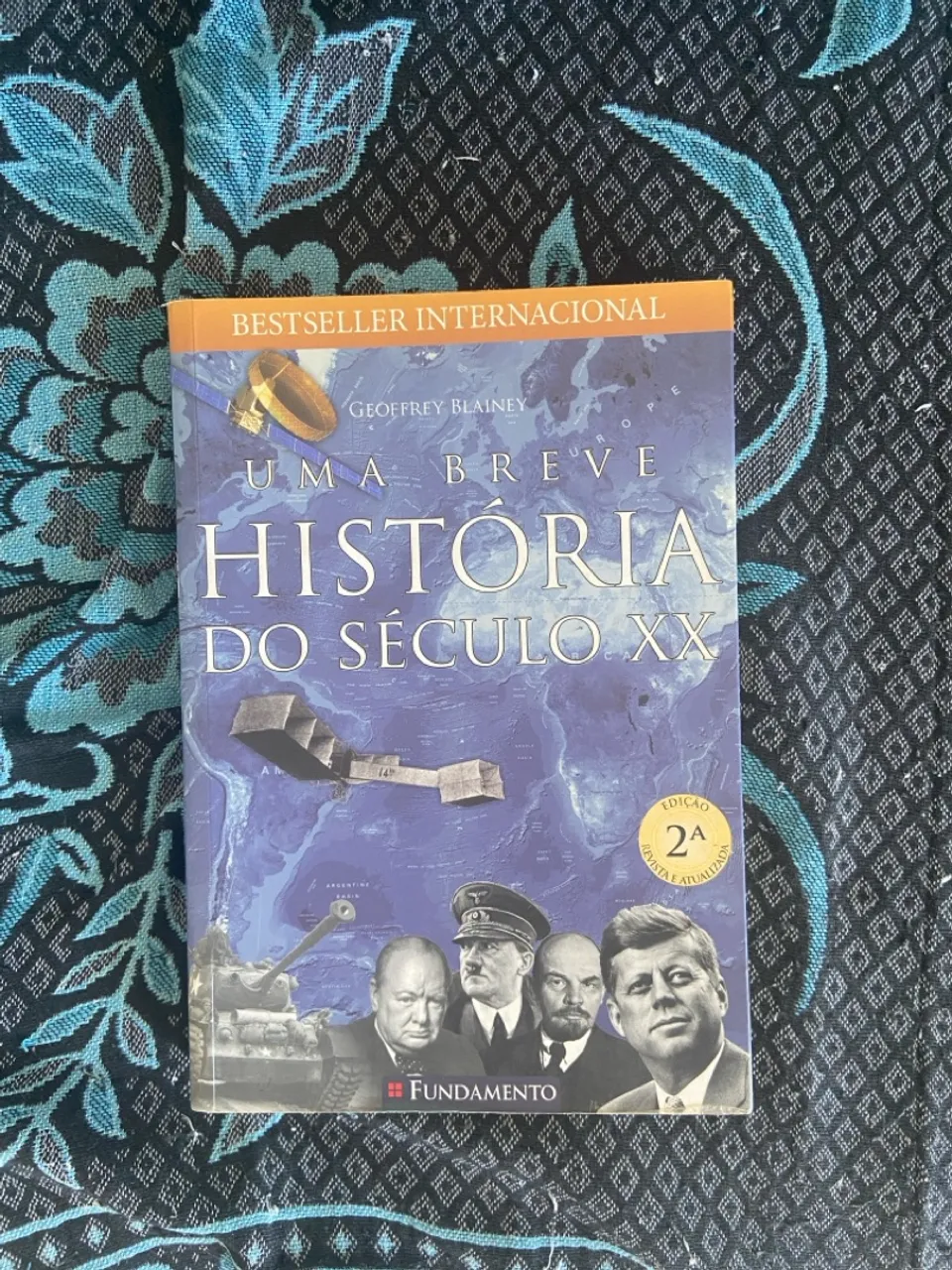 Livro Uma Breve História do Século XX - Geoffrey Blainey