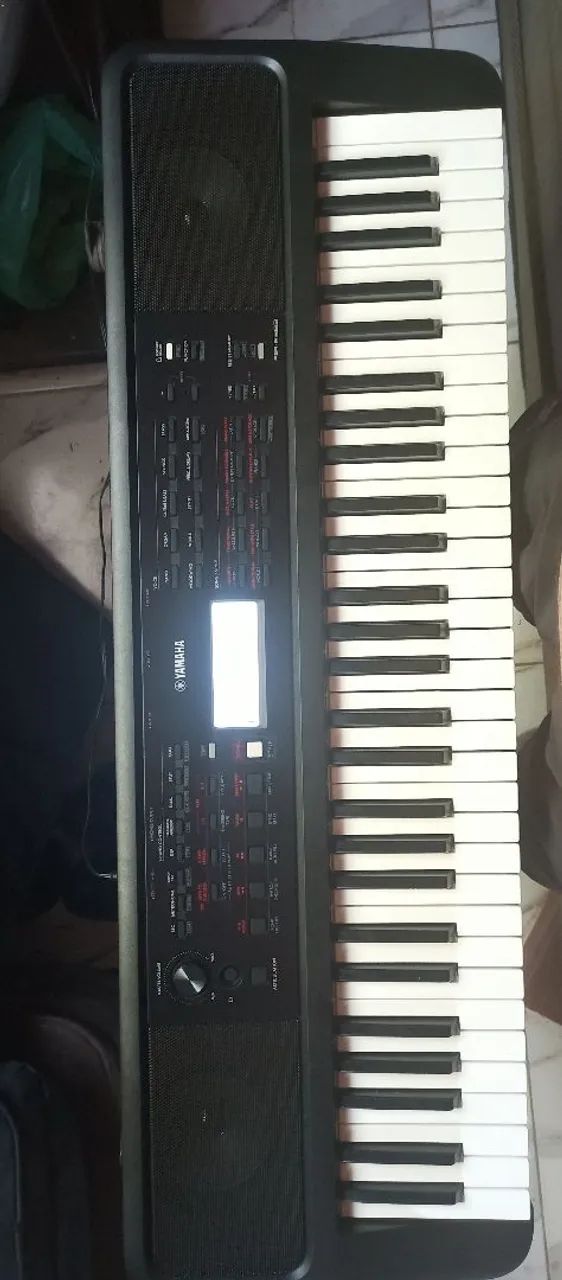 Teclado Yamaha Psr E383