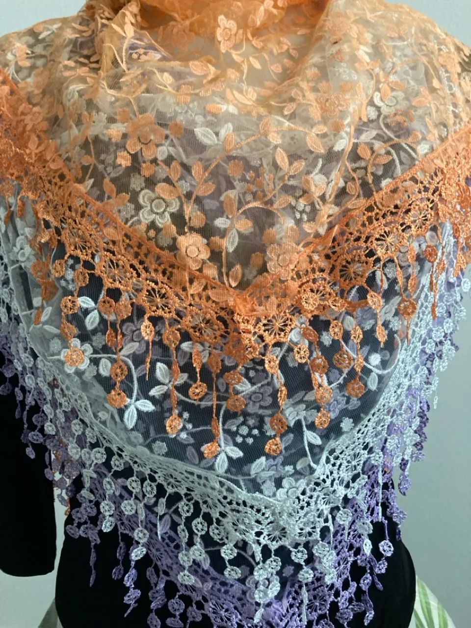 Lenços de Renda Coloridos - Elegância e Charme! - Foto 3