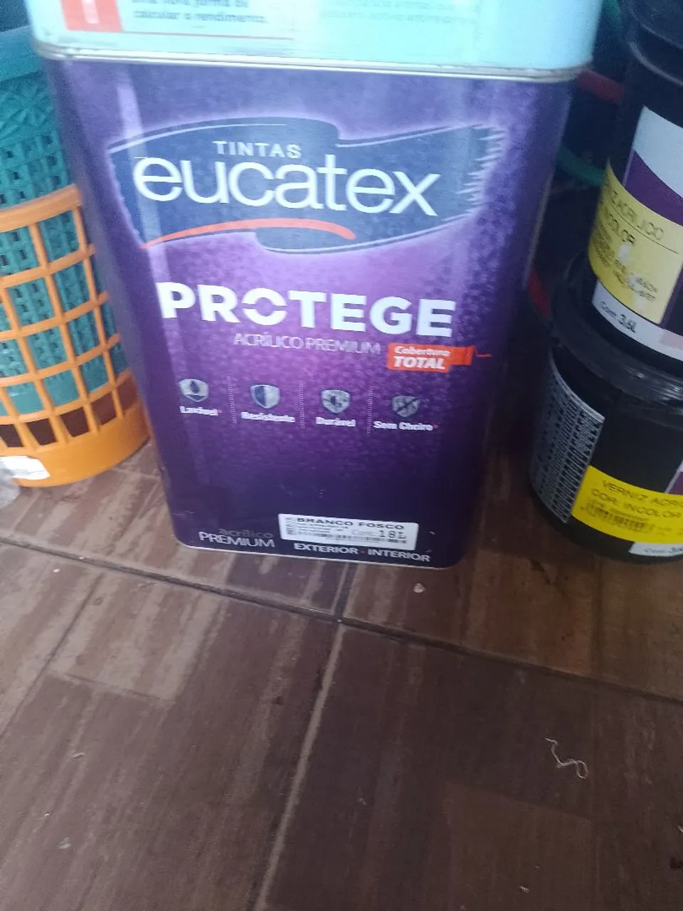 Tinta Acrílica Premium Eucatex Protege 18L - Branco Fosco