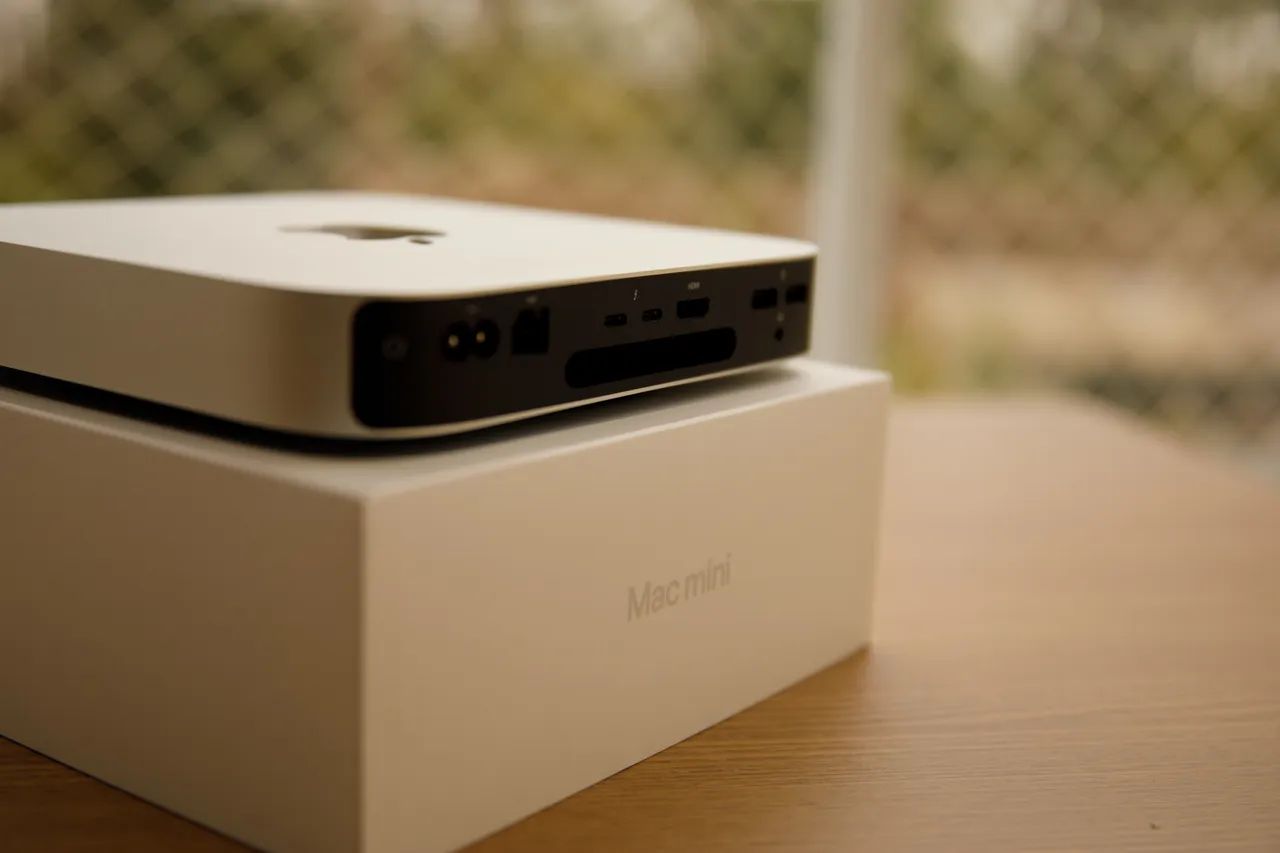 M1 Macmini メモリ16GB SSD256GB MacMini M1 - 16GB - SSD 256GB - Computadores e Desktops - Tingui