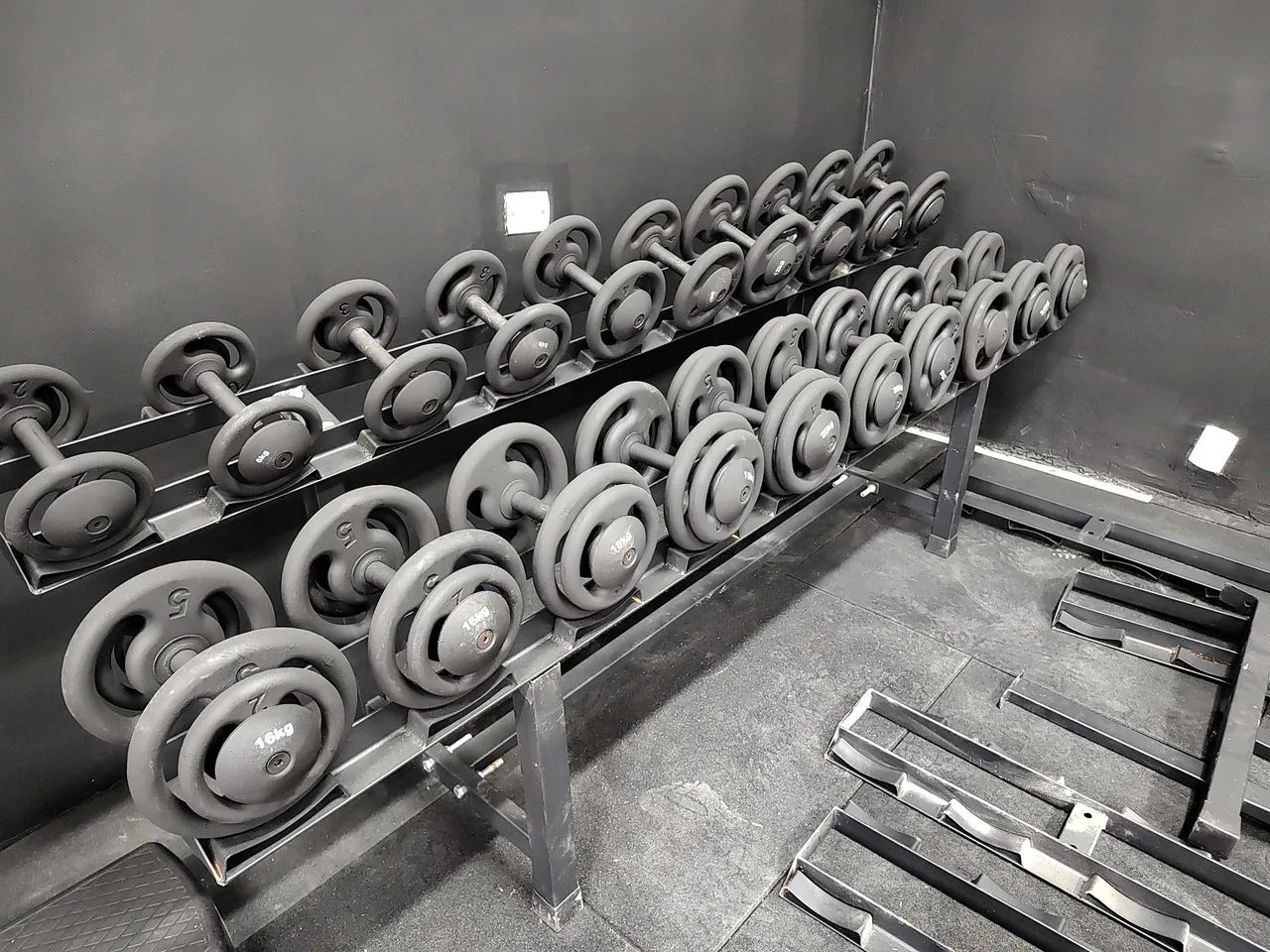 Estante para Dumbells Academia Musculação 