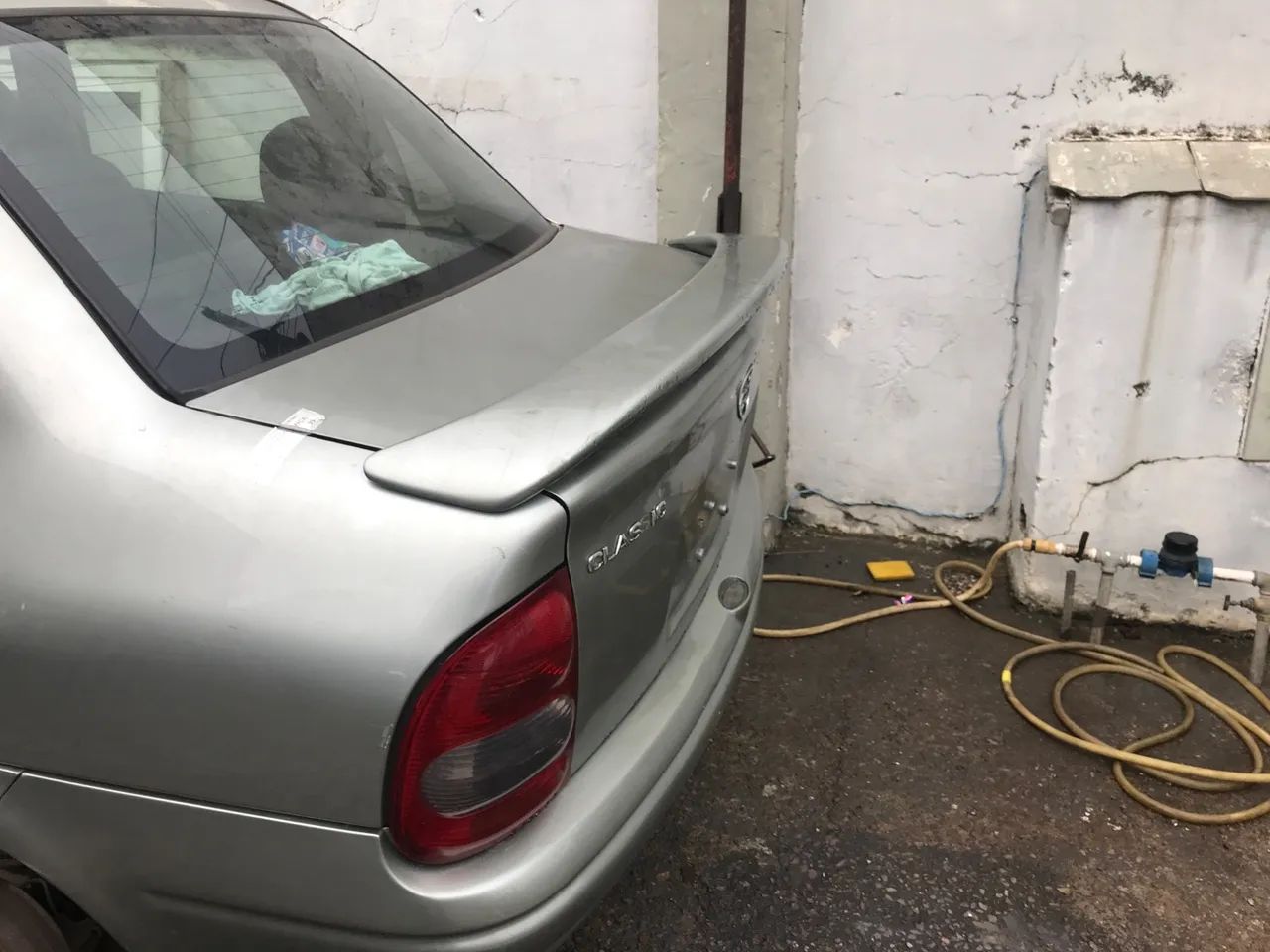 Tampa Porta Malas Corsa Sedan - Foto 2