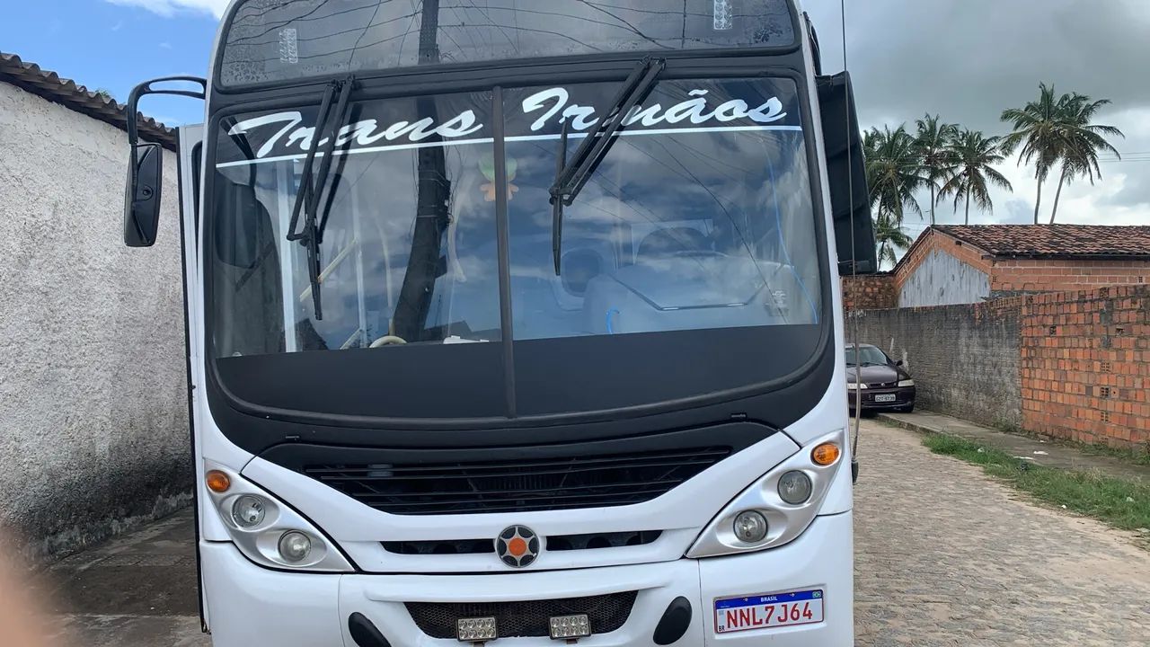 Ônibus em ótimo estado - Foto 2