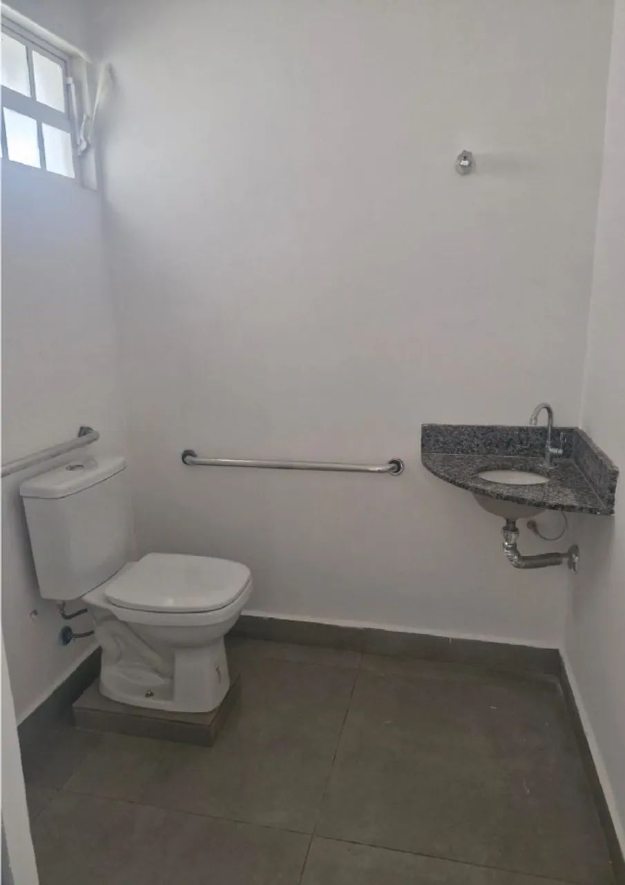 Alugo casa comercial com acessibilidade no centro de Uberlândia. - Foto 7