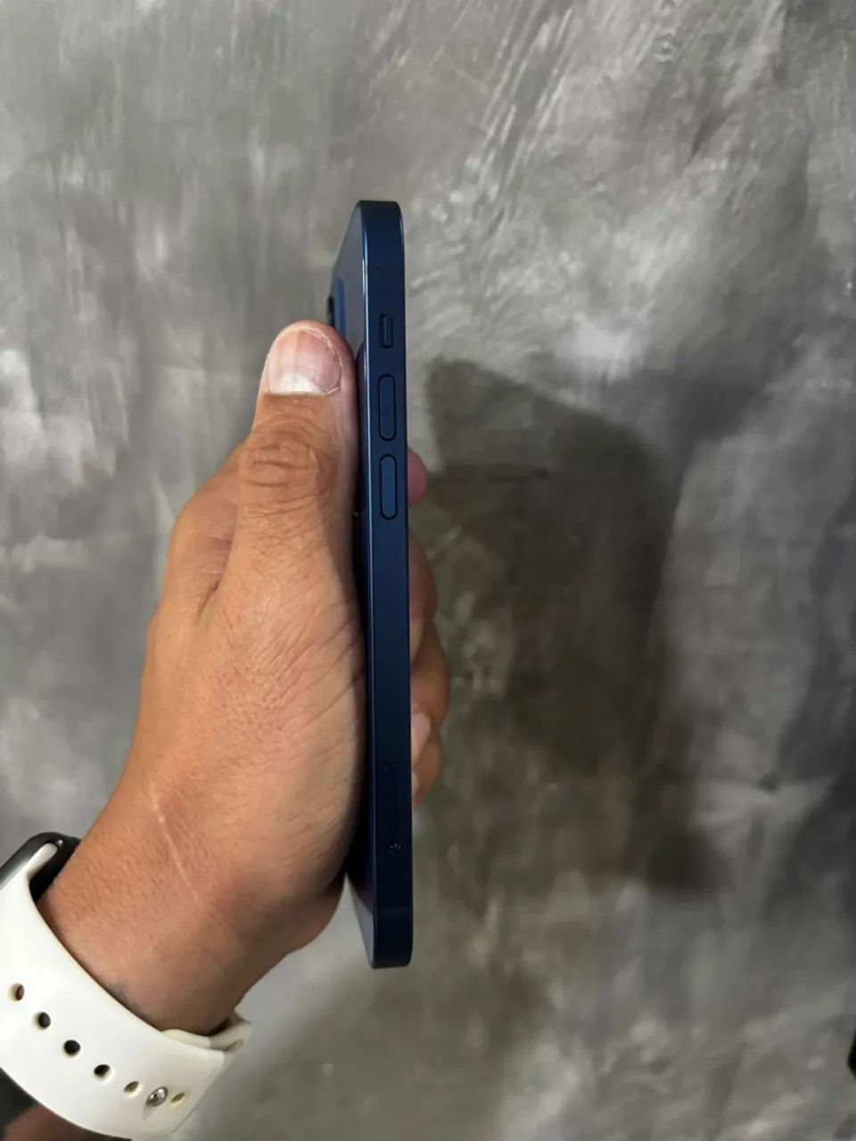 iPhone 12 super novo 90% de bateria até 18x no cartão - Foto 3