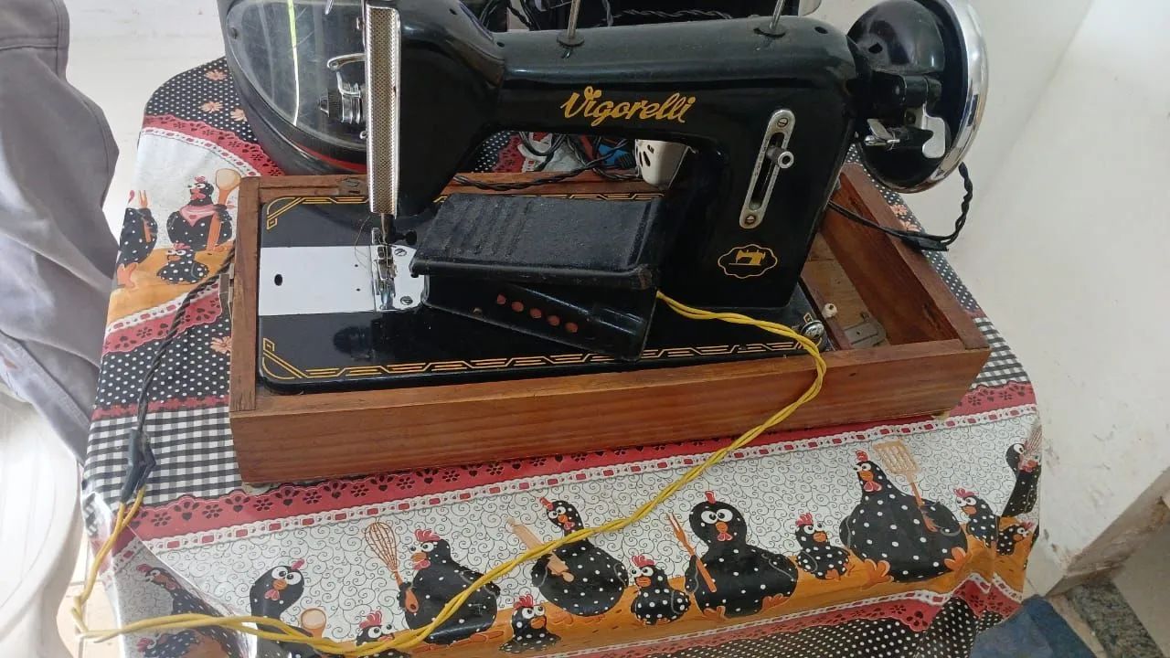 Máquina de costura Vigorelli - Foto 6