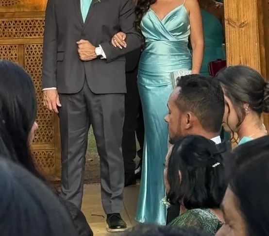 Vestido Longo Azul Claro para Festa - Foto 3