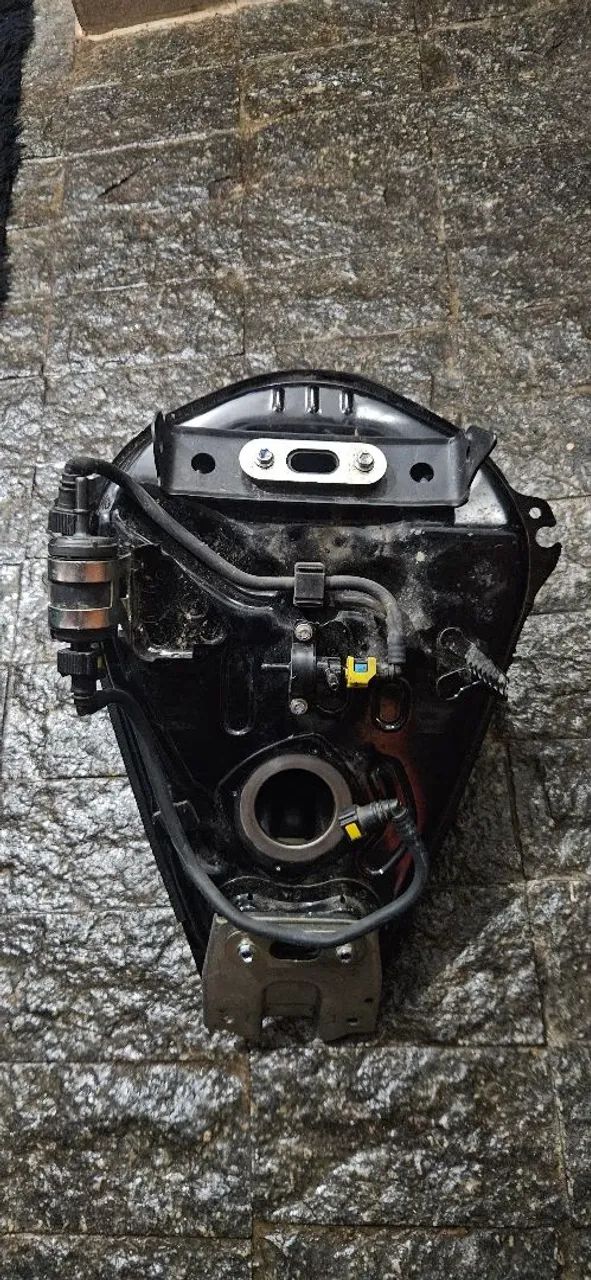 Tanque de combustível Lander 250 2023