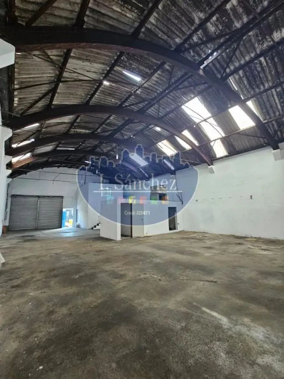 Galpão para Locação em São Paulo, Vila Marieta, 2 banheiros - Foto 2