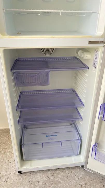 Geladeira Continental Copacabana RDV48 - Usada em ótimo estado - Foto 4