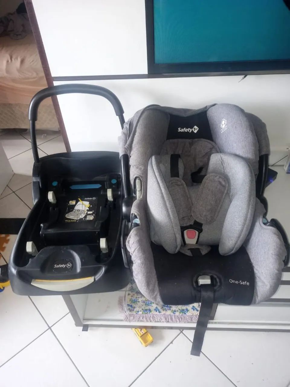 Bebê Conforto Completo com Base Veicular Safety 1st - Foto 2