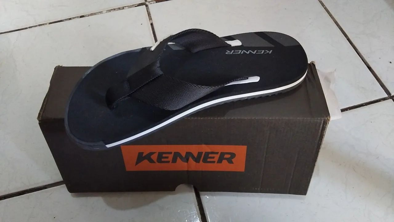 Chinelo Kenner Preto - Conforto e Estilo