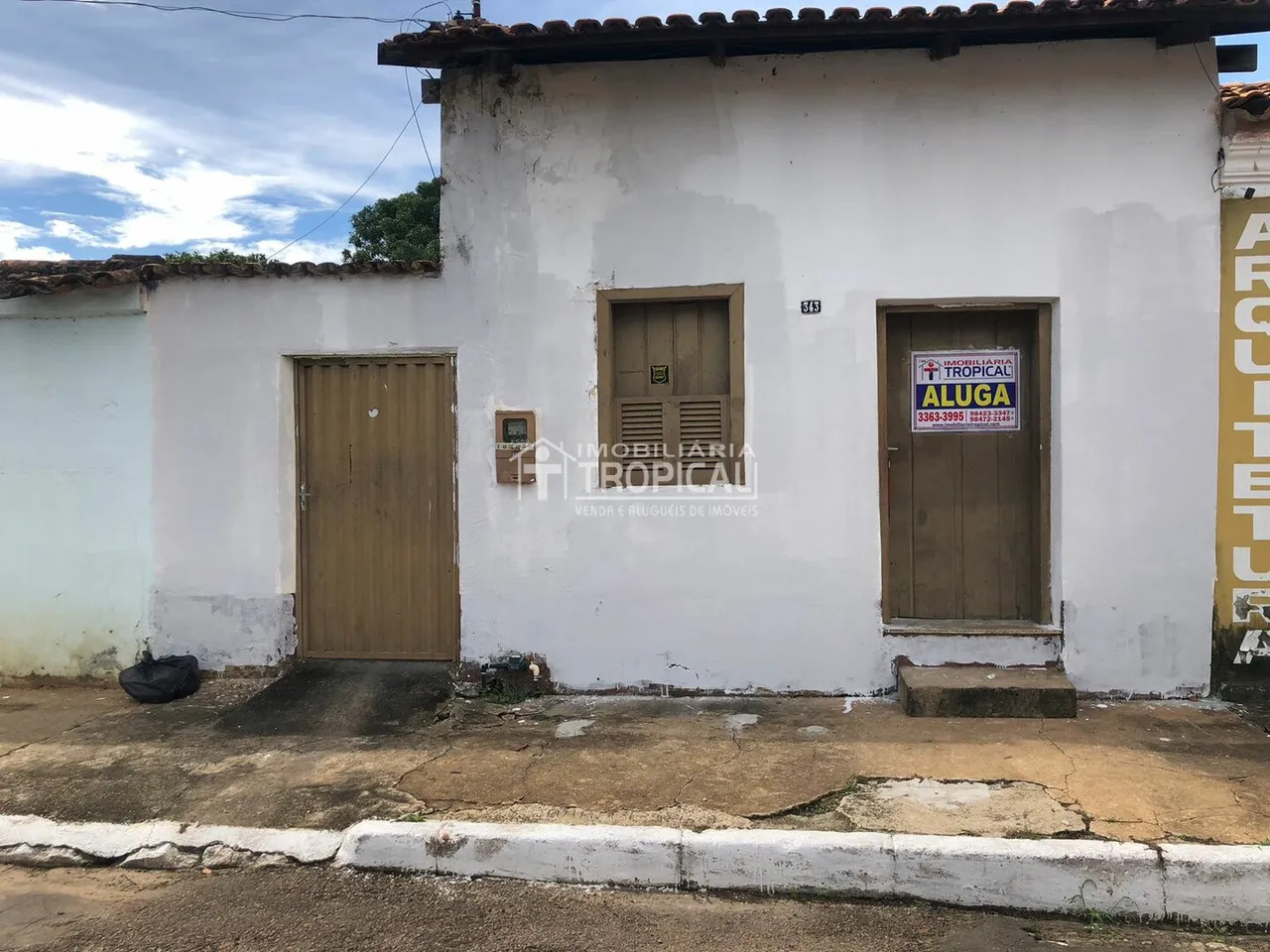 Aluga-se kit net bem localizada no centro de Porto Nacional-To.