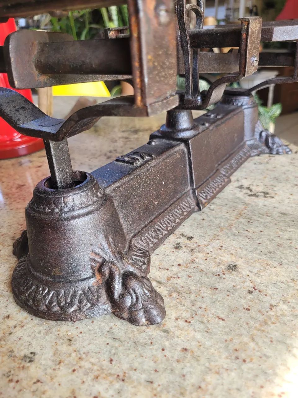 Balança muito antiga,peça de museu: