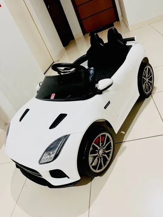 Carrinho Elétrico Infantil Jaguar F-Type - Branco - Foto 3