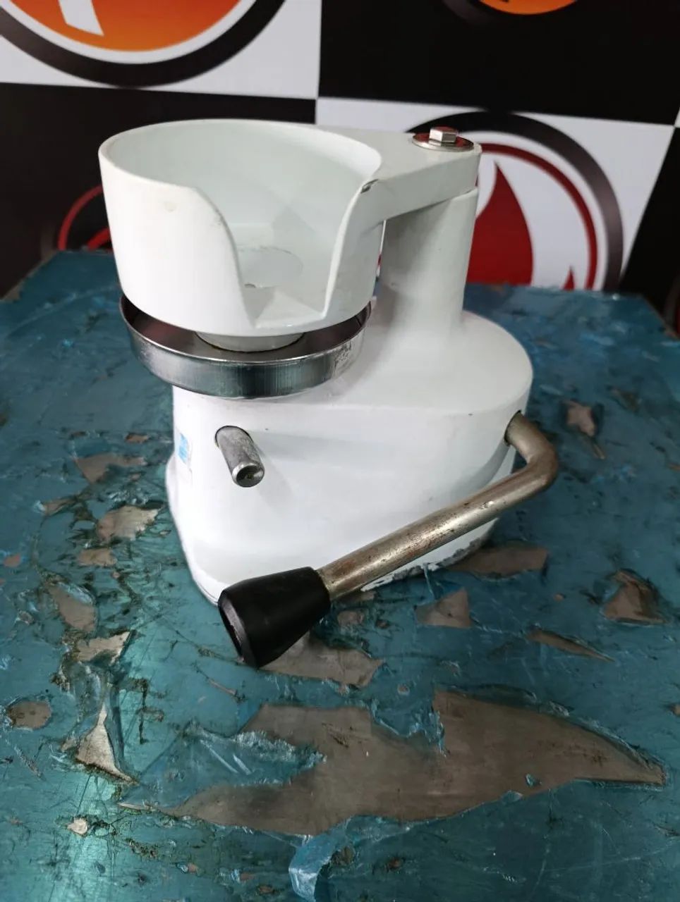 Modelador de hambúrguer manual usado funcionando perfeitamente  - Foto 5