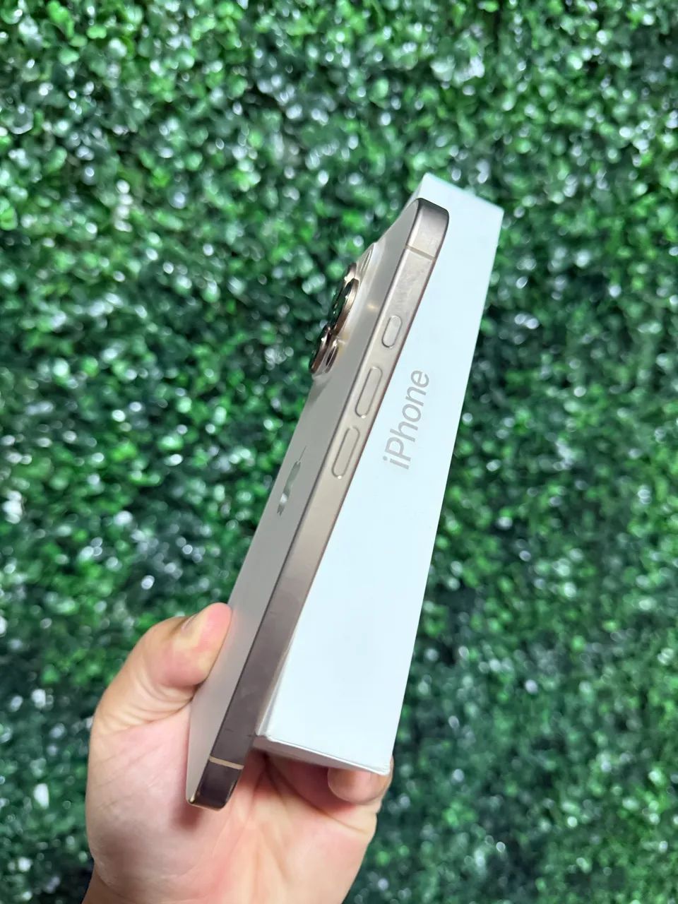 iPhone 16 pro 256gb desert titanium seminovo - Celulares e