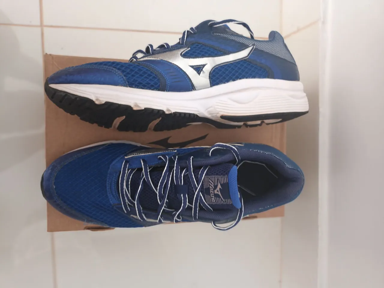 Tênis Mizuno Azul - Conforto e Estilo!