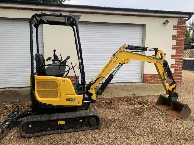Mini escavadeira Yanmar Vio17 2020
