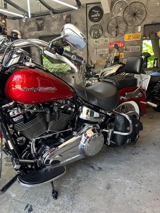 Softail Harley Deluxe 2018 -único dono