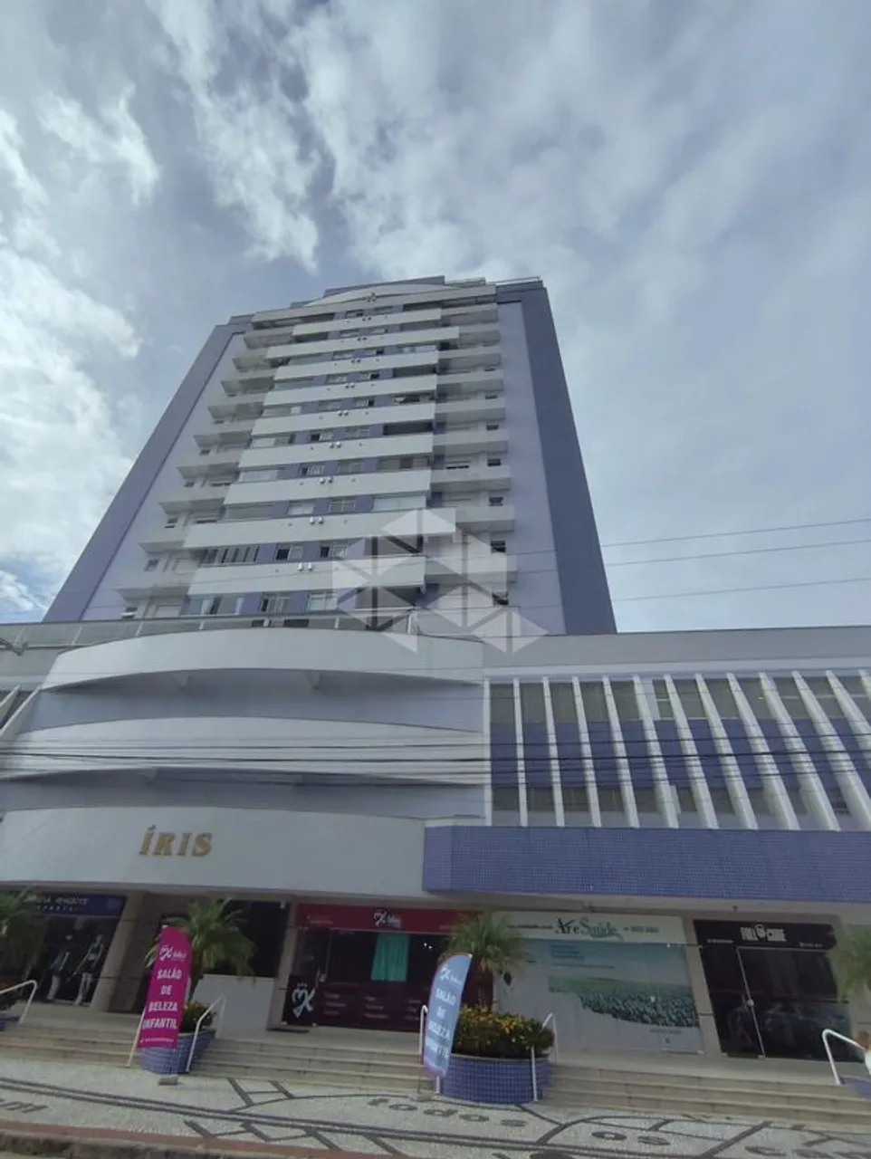 Apartamento em CANTO