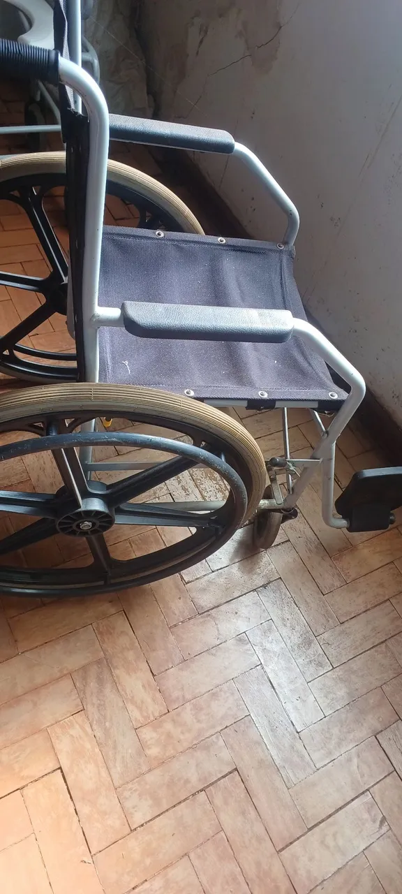 Cadeira de Rodas - Conforto e Mobilidade
