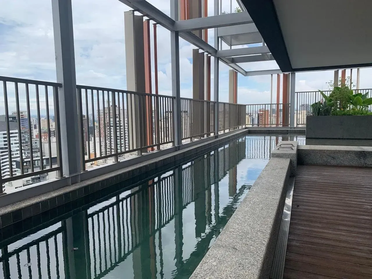 Stúdio para locação na região da Paulista com 22 m², mobiliado e lazer