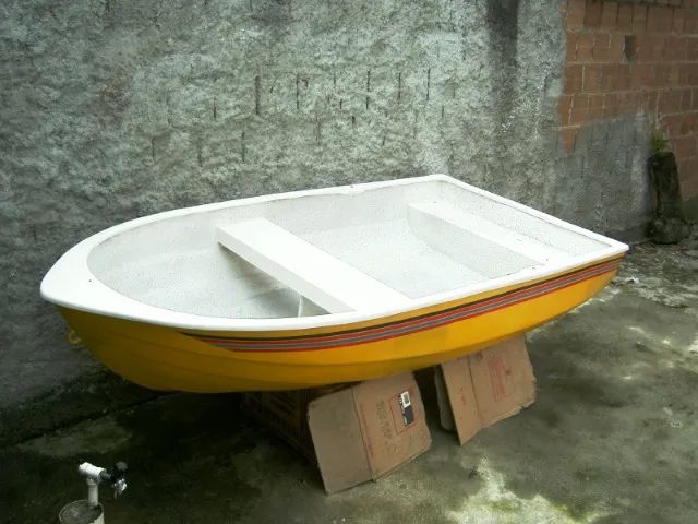 Bote de fibra / apoio 2.10mt novo