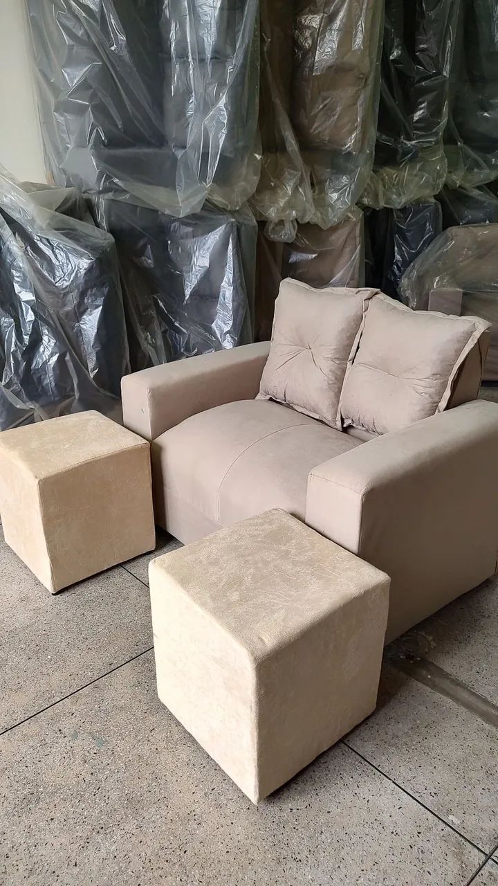 Sofá 2 lugares vermelho - Foto 2