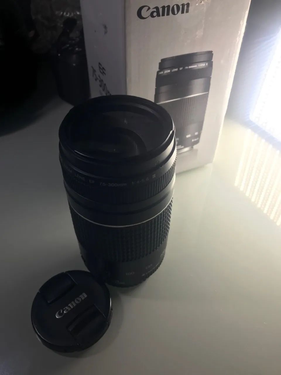 Lente Canon 75-300mm f/4-5.6 III - Foto 3