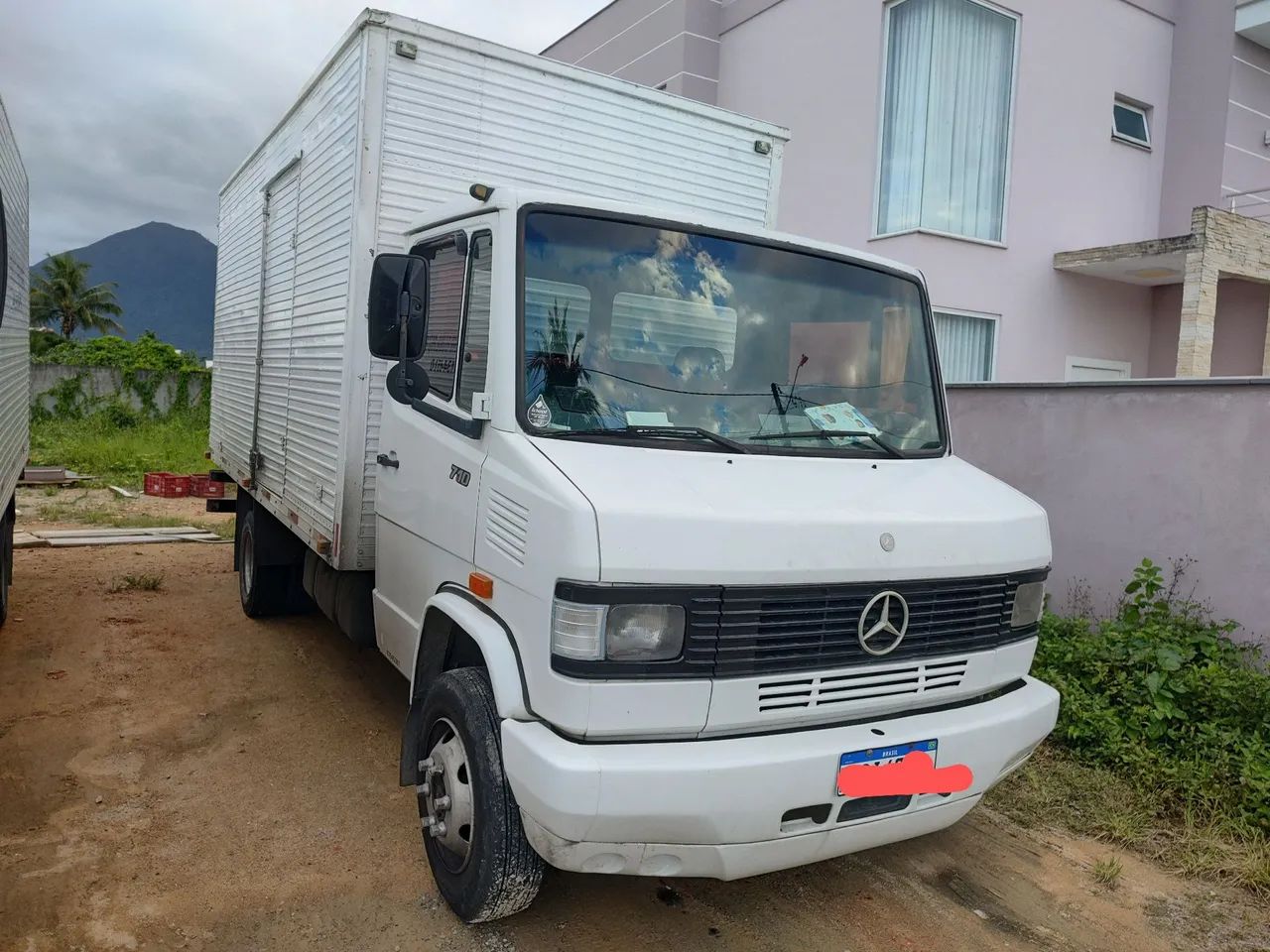 Mercedes 710