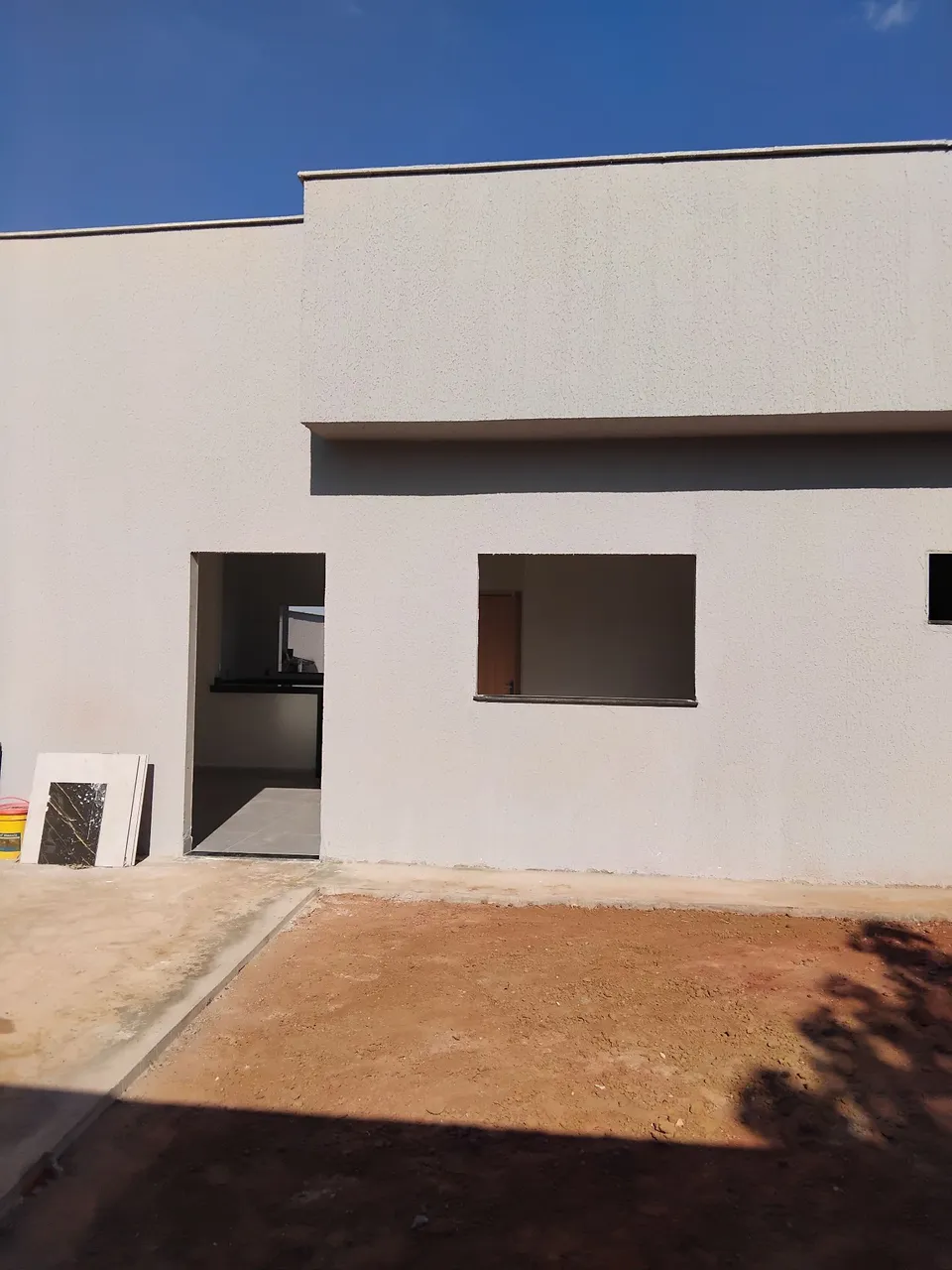 Vendo casa para Família .