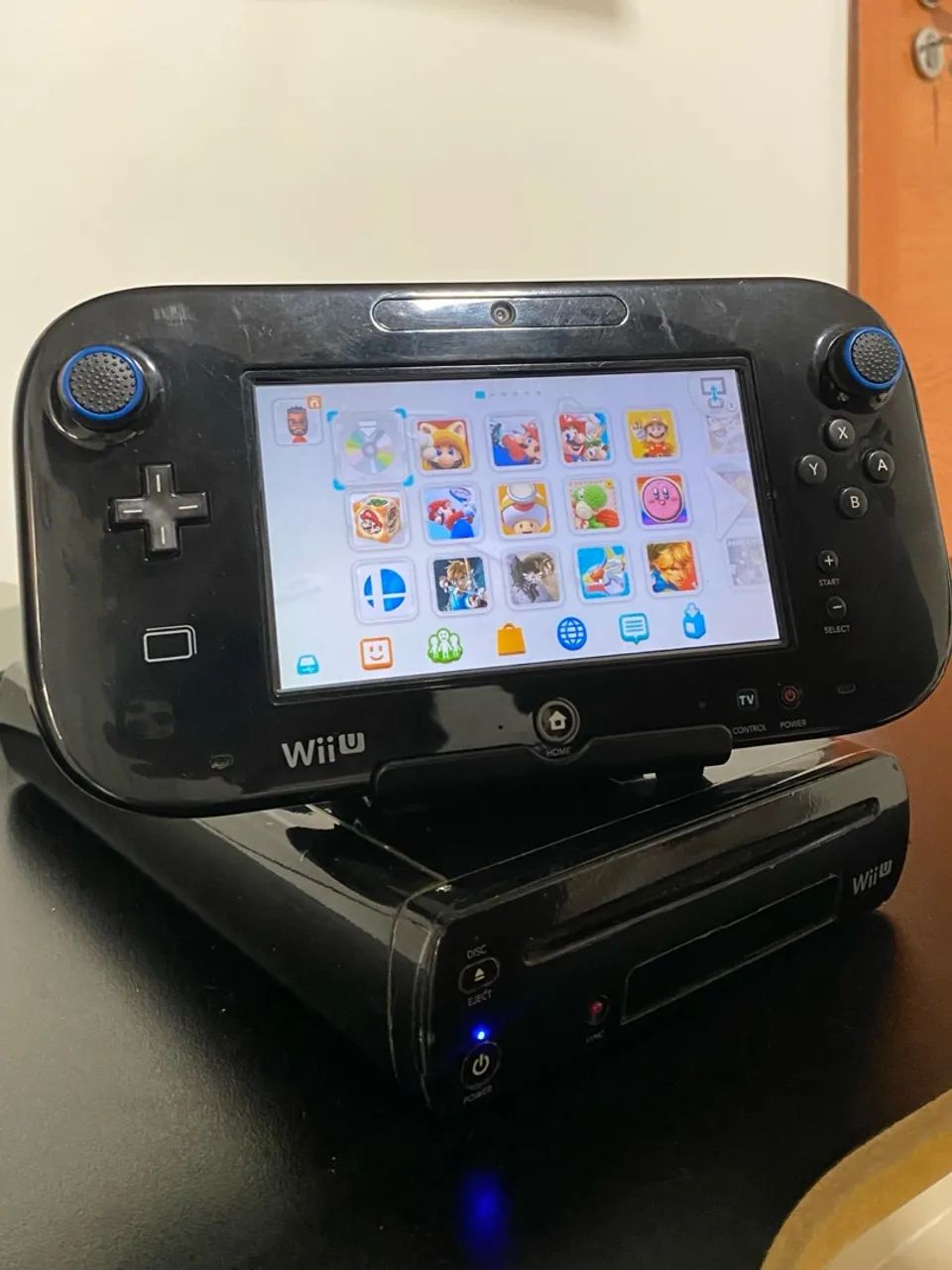 Nintendo Wii U Deluxe 32gb Desbloqueado (Aroma) + HD 500gb com 47 jogos +  Lojinha ativa