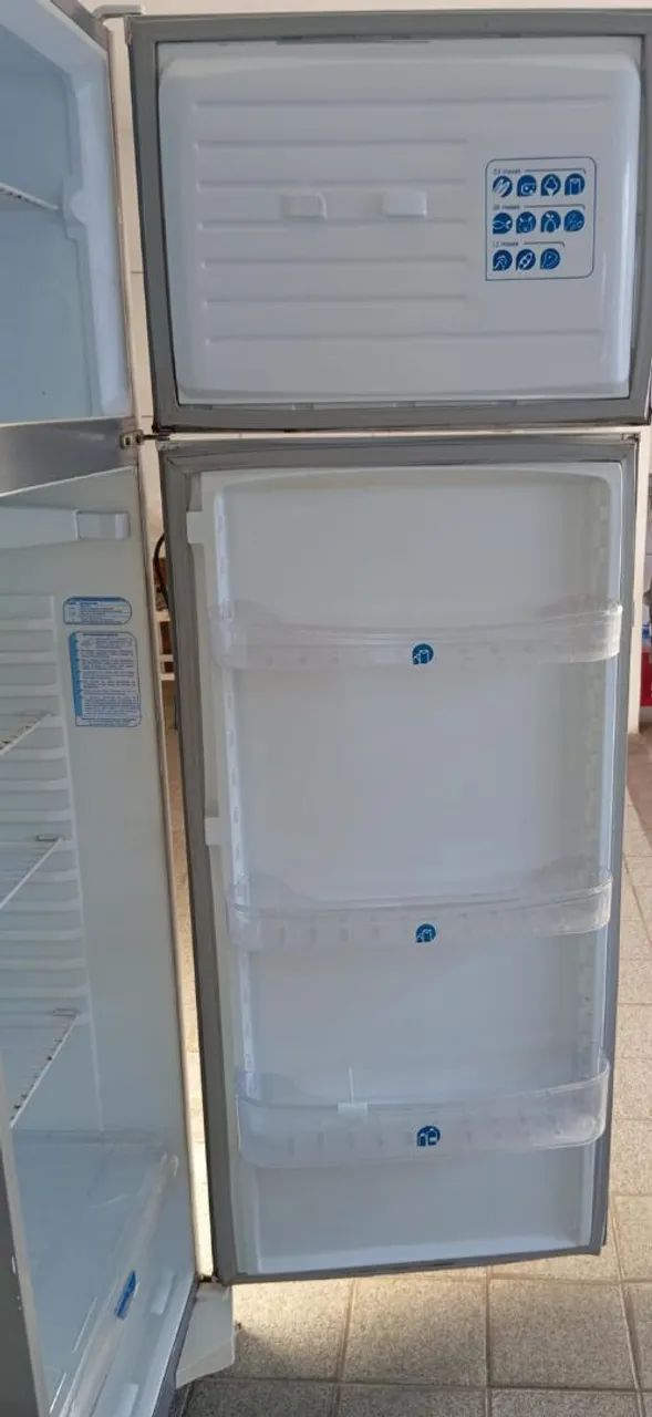 Vendo geladeira dako - Foto 2