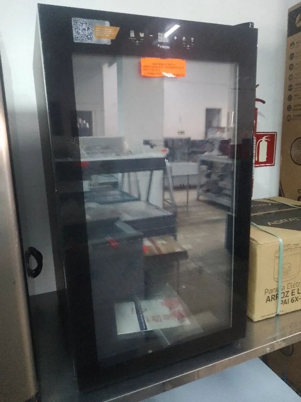 Cervejeira 105 litros Fricon Nova