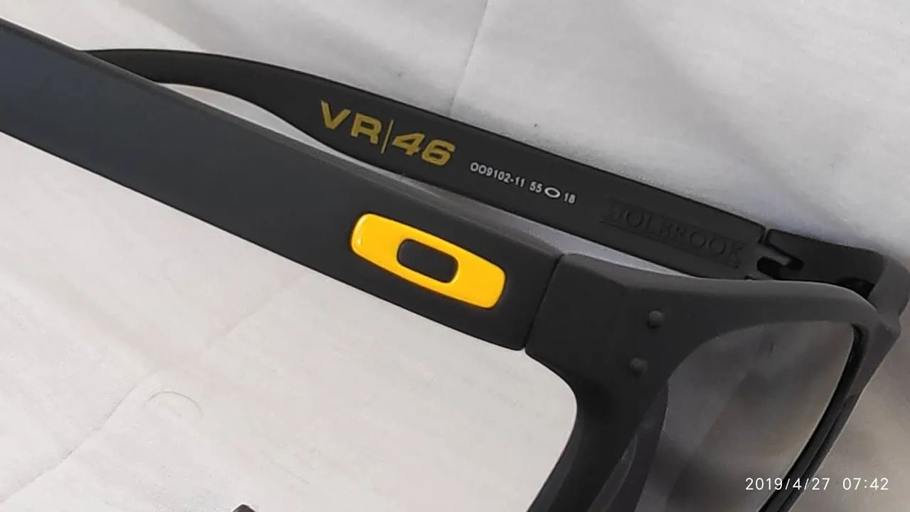 Óculos de Sol Oakley VR46 Preto lente Polarizada  - Foto 2