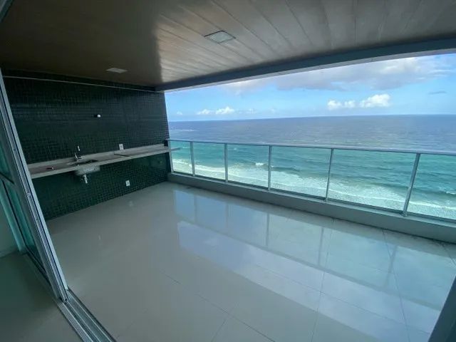 Beira-mar com 4/4 suítes + varanda gourmet 196m2 e 04 vagas - Foto 2
